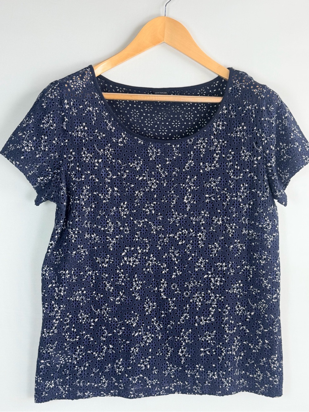 Ann Taylor Navy Floral Eyelet Short Sleeve Tee
